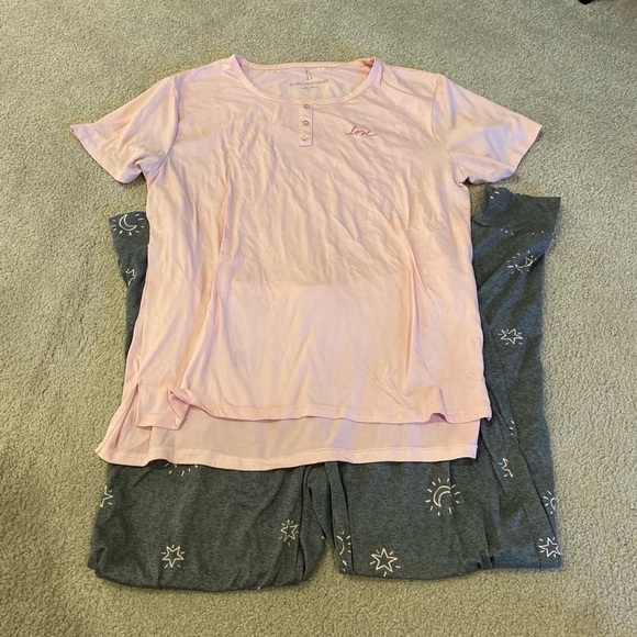 ELLEN Degeneres Pajama Set - Picture 4 of 11